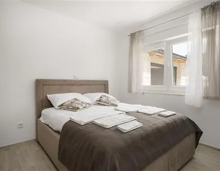 Apartmani Drage Apartament