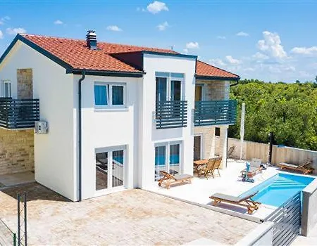 Apartmani Drage 아파트 *