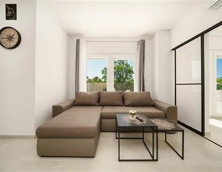 아파트 Apartmani Drage